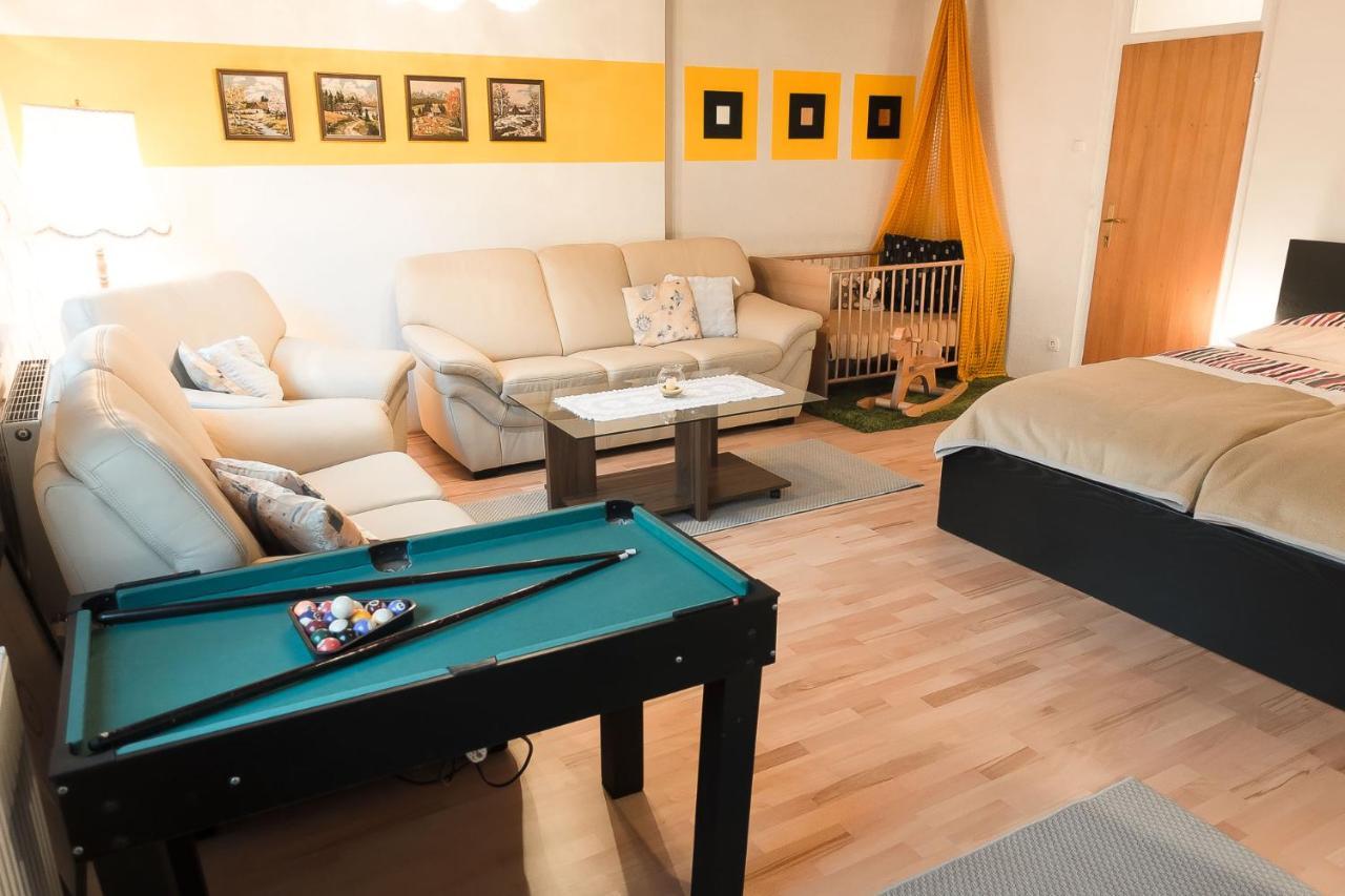 Ferienwohnung - A Auszeit Neumarkt in Steiermark Eksteriør bilde